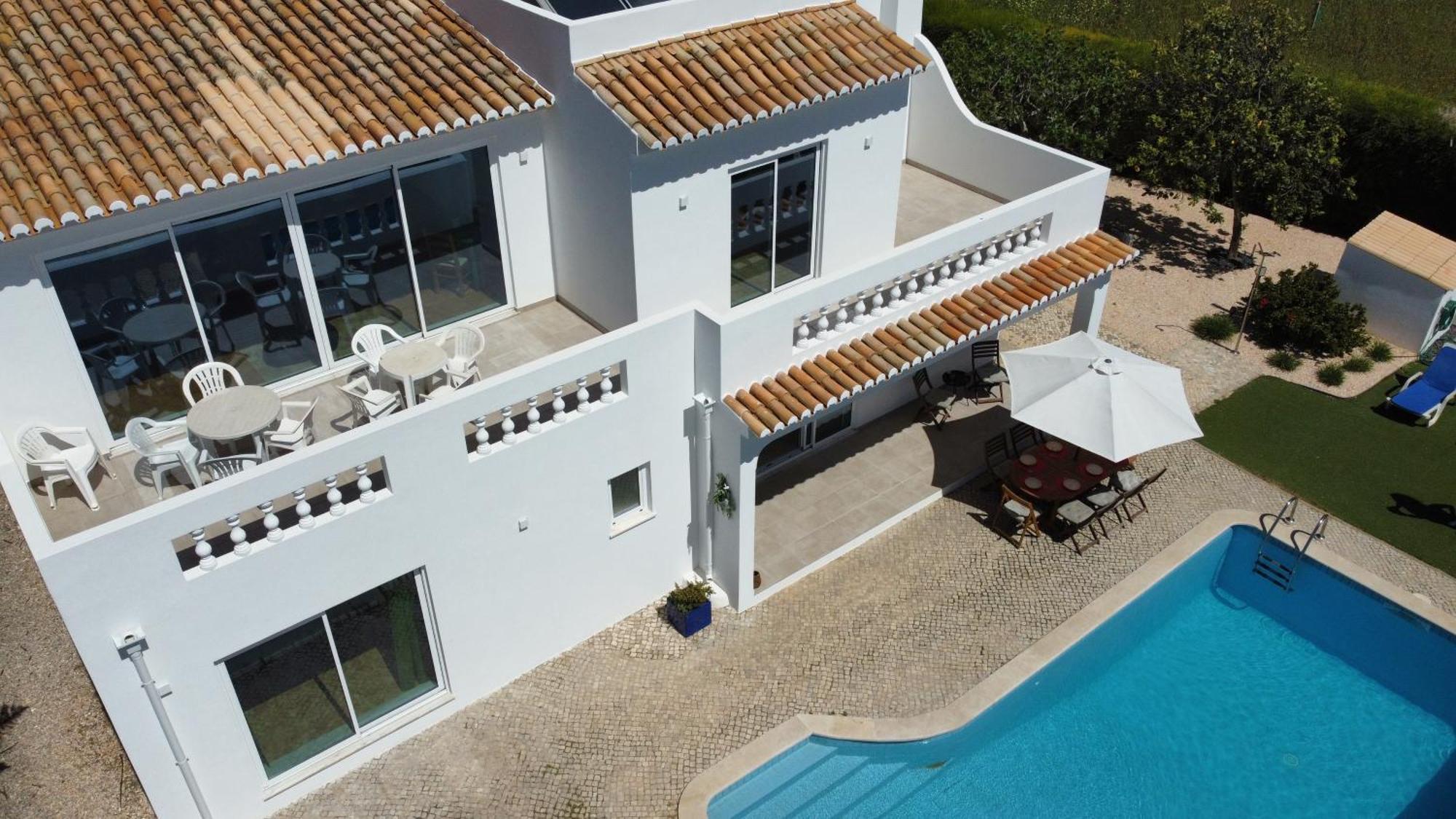 Dad'S Villa Lagos Ngoại thất bức ảnh