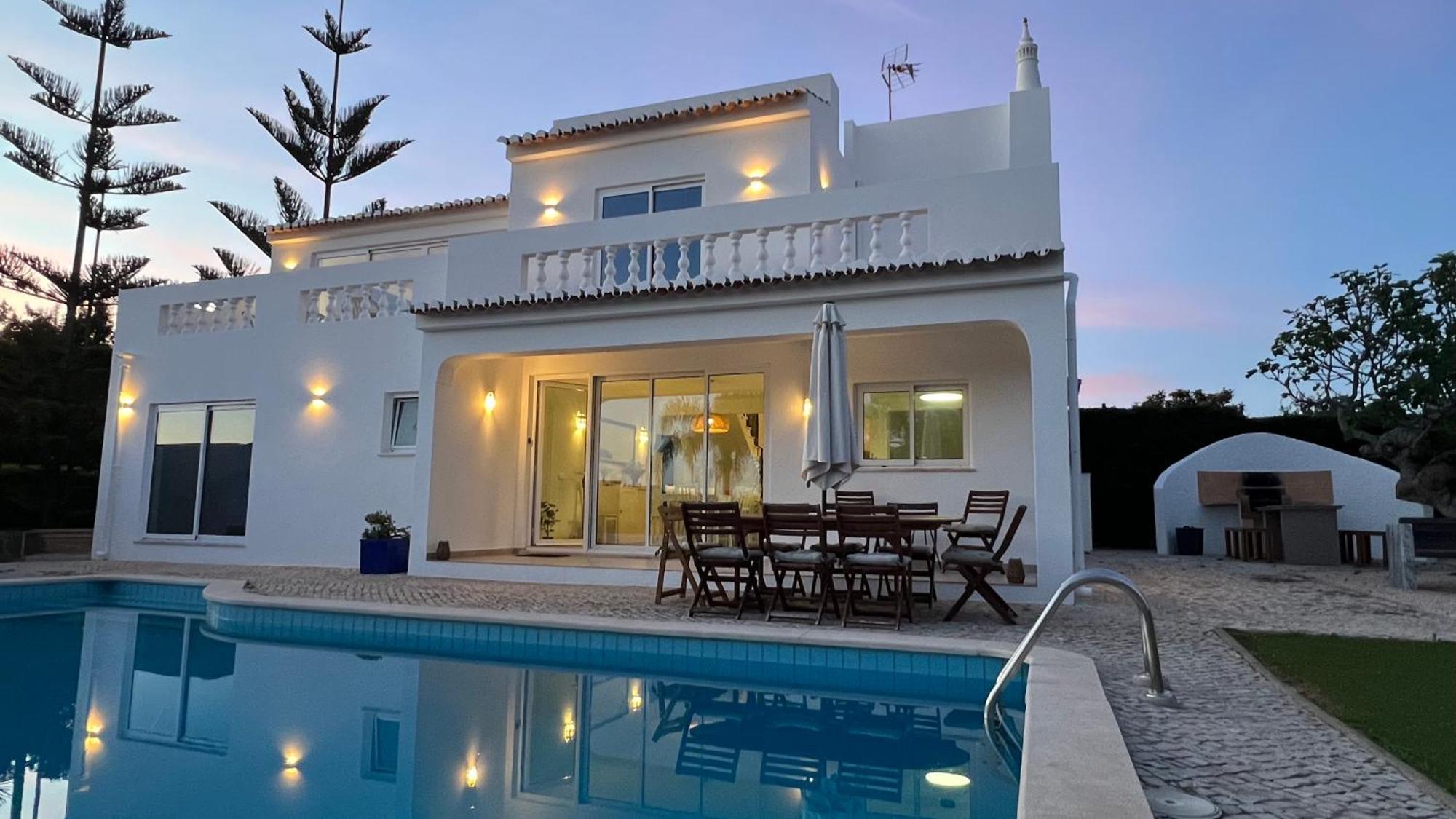 Dad'S Villa Lagos Ngoại thất bức ảnh